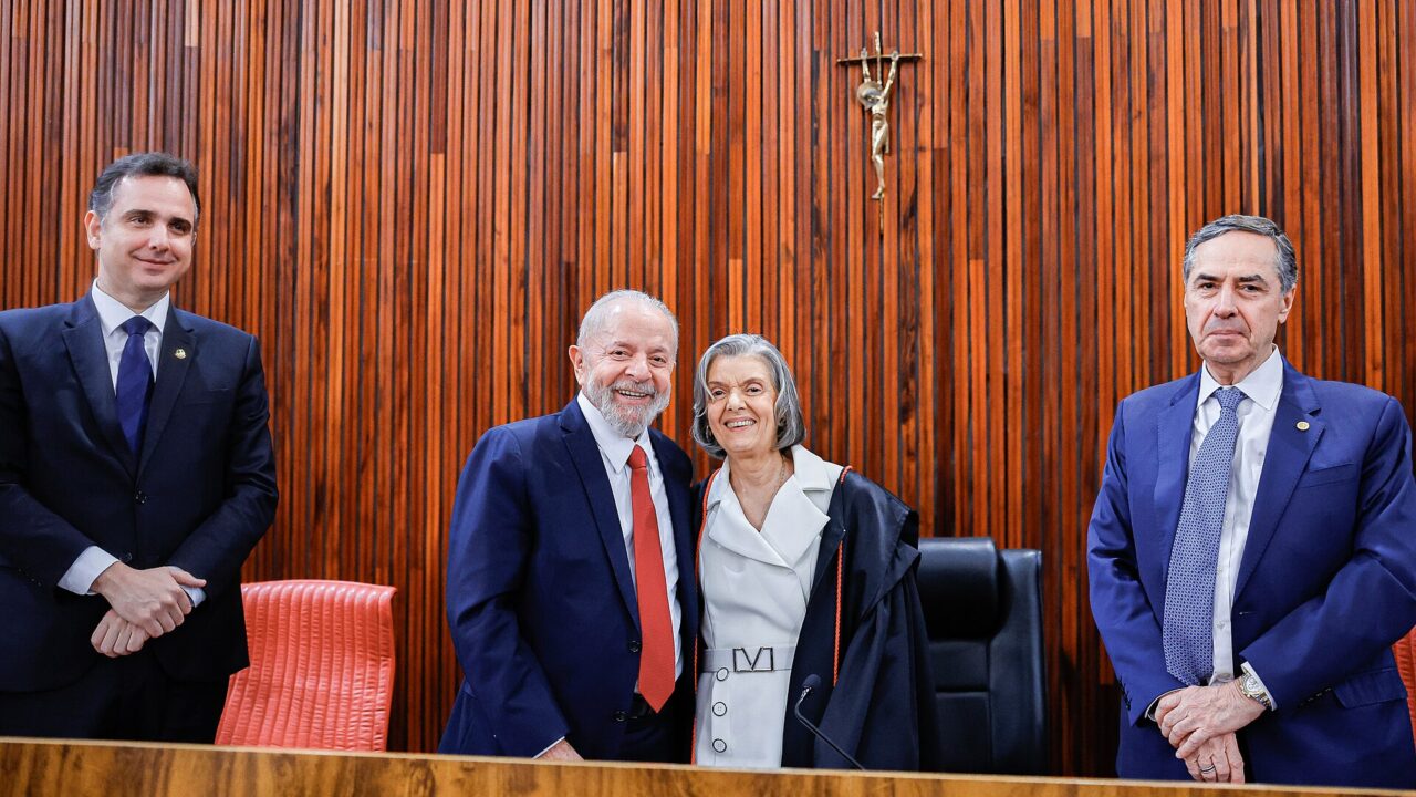 Corregedor do TSE pede que impasse sobre canal de campanha de Lula seja decidido pelo plenário